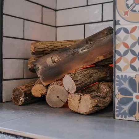 Five Bedroom House In Douglas Road