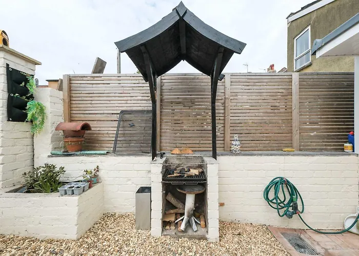 Feriehus Five Bedroom House In Douglas Road *