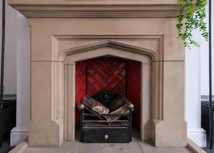 Five Bedroom House In Douglas Road